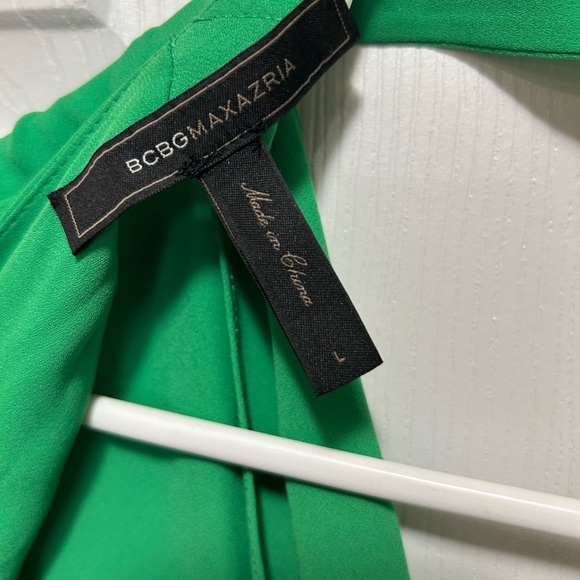 RW&co. Green Sleeveless Women's Top - Picture 2 of 4